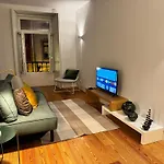 Rua Do Crucifixo Cozy 1 Bedroom 2J