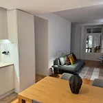 Rua Do Crucifixo Cozy 1 Bedroom 2J