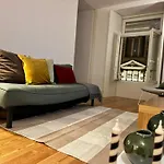 Rua Do Crucifixo Cozy 1 Bedroom 2J