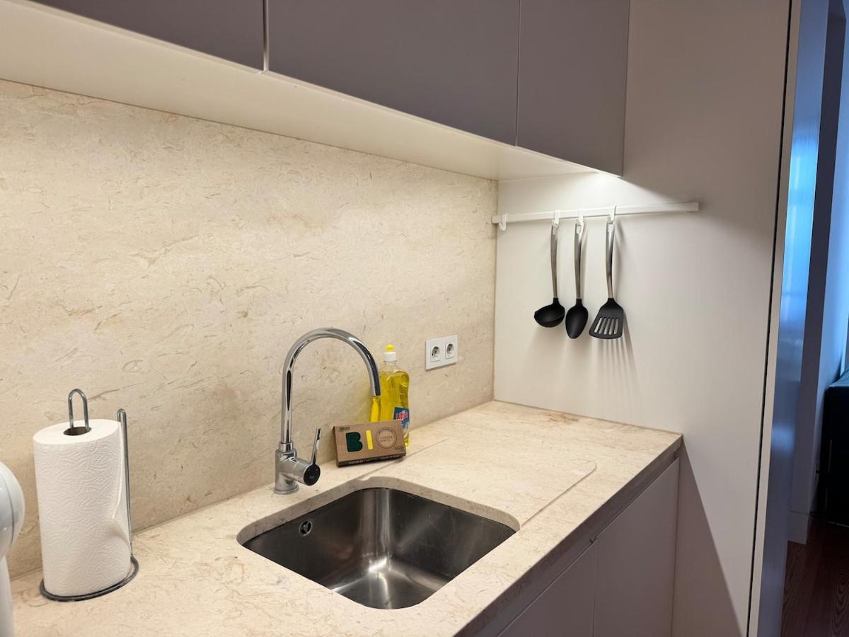 Rua Do Crucifixo Cozy 1 Bedroom 2j * Lisbon